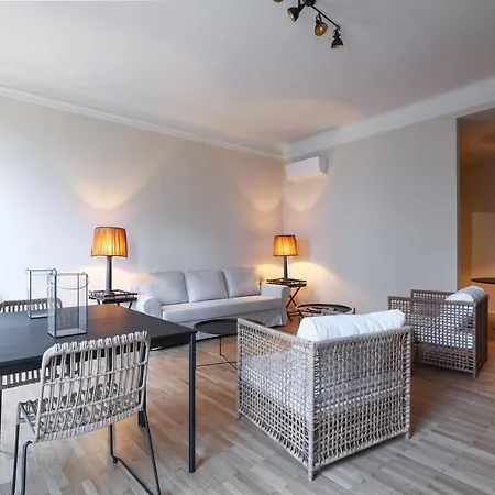 Luxury San Babila Apartment Milan Exterior photo