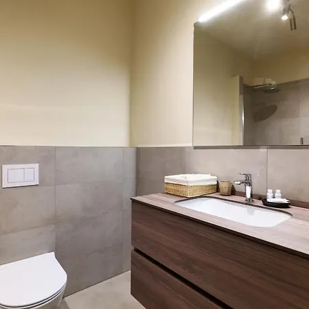 Luxury San Babila Apartment Milan Exterior photo